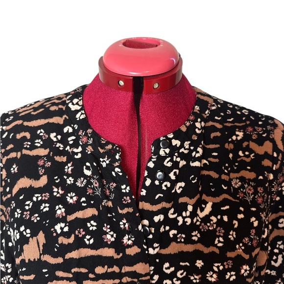 Kaffe KAerina loose fitting button down blouse 3/4 length sleeves 100% viscose - Picture 6 of 13